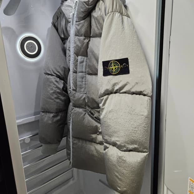 22fw 스톤아일랜드 나일론메탈 패딩 L