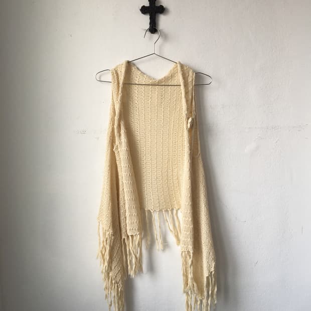 Fringe knit open vest
