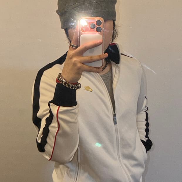 나이키 대장급 골드 스우시 저지