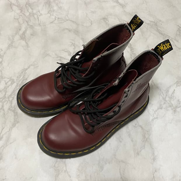 닥터마틴 부츠 워커 240 ( EU38 ) 사이즈