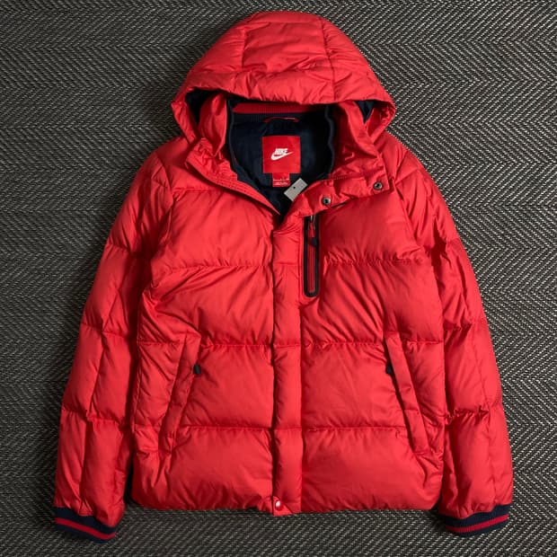 나이키 디펜더 경량 다운 패딩o 3015