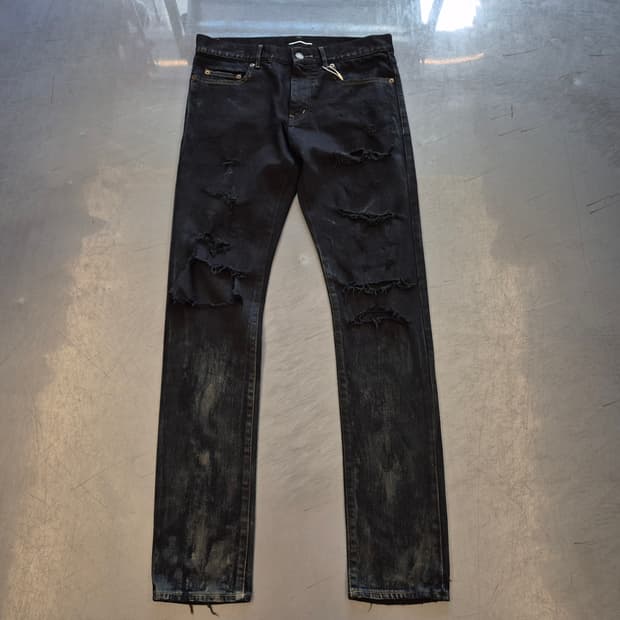 15aw Saint Laurent 디스트로이드 진 지드래곤