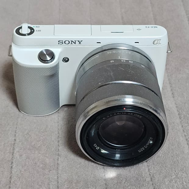 소니 NEX-F3 미러리스 카메라
