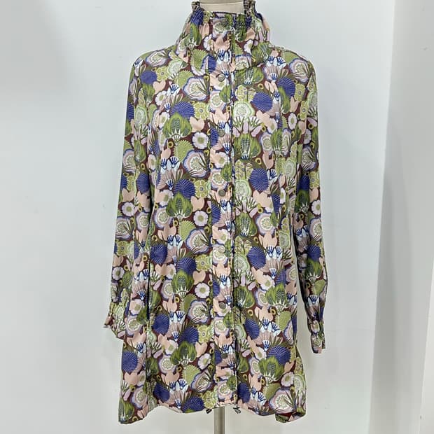 오일릴리 바람막이