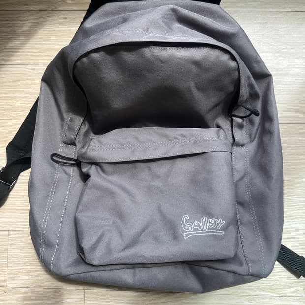 1011갤러리 Embroidery Day Pack - khaki 백팩
