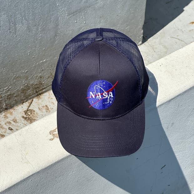 [F] NASA 나사 로고 네이비 메쉬 트러커 볼캡 모자
