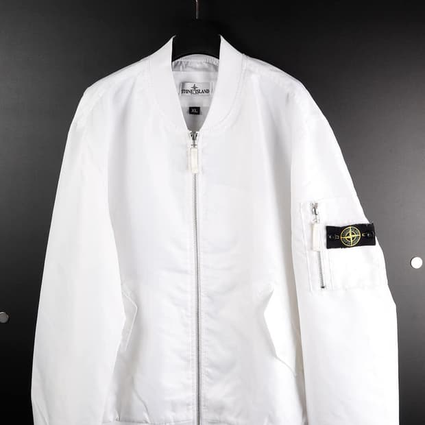 스톤 아일랜드 와펜 로고 자켓