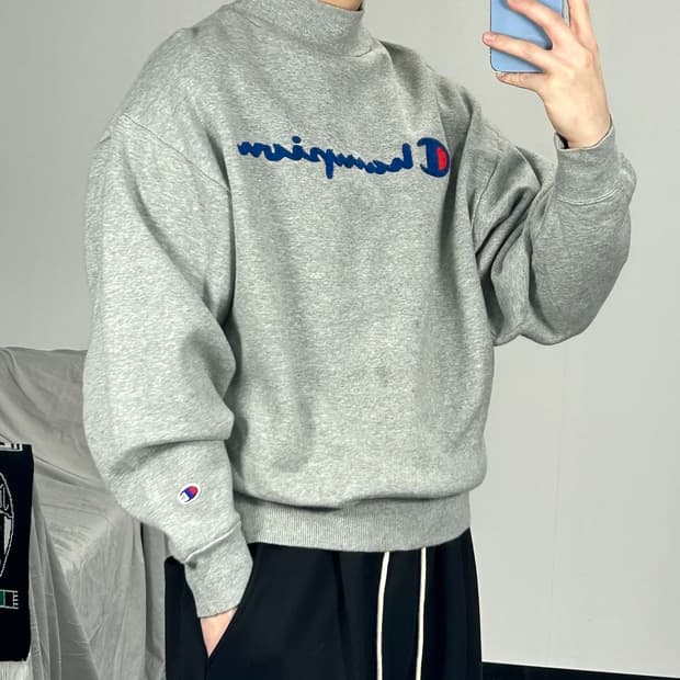 챔피온 리버스위브 하이넥 맨투맨 S 