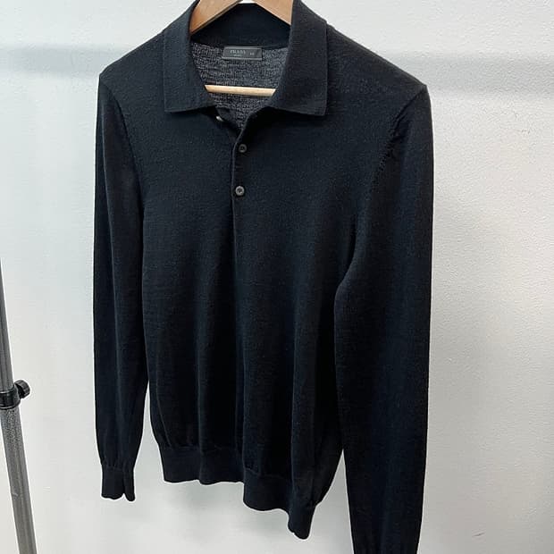 95) 프라다 블랙 카라니트 