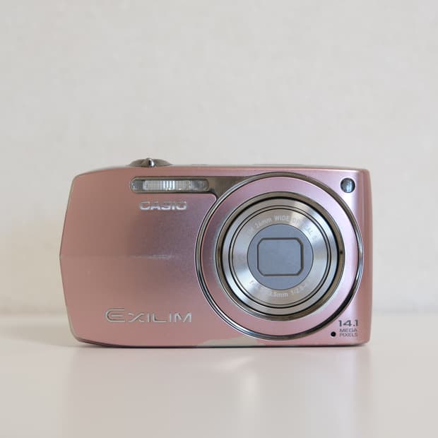 카시오 엑슬림 z2300 (모카,로제,나연,미연 디카)