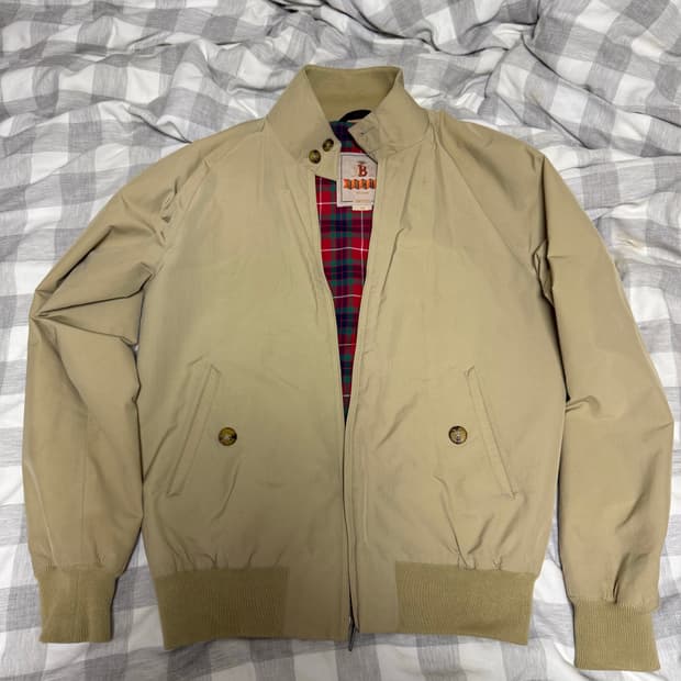 바라쿠타 G9 클래식 해링턴 자켓