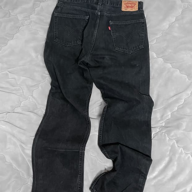 Levi’s 505 black denim pants