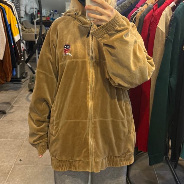 [NO.9] Phat farm 벨벳 져지