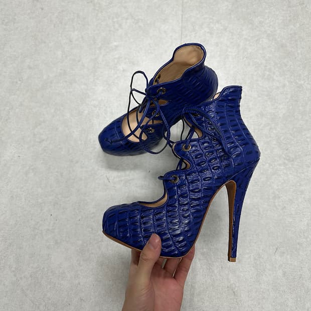 비비안 웨스트우드 펌프스 힐  