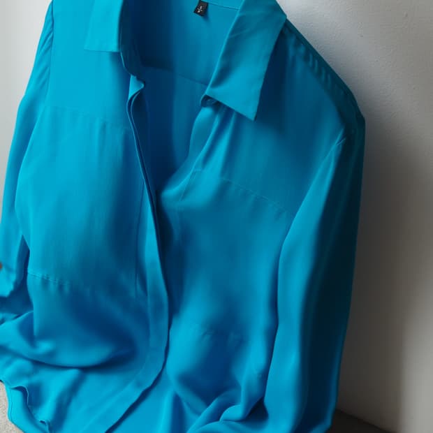 theory silk blouse 