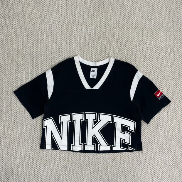 NIKE 나이키 여성 크롭 풋볼 반팔티 L