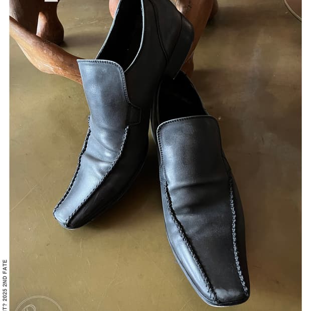 Whoop de doo Long-nose Leather Loafer