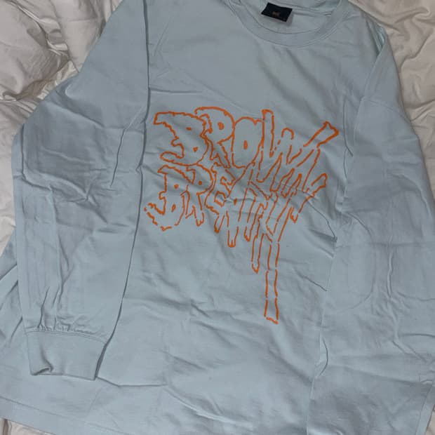 브라운브레스 긴팔 티셔츠