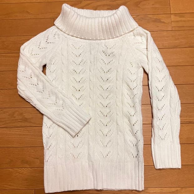 리즈리사 오프숄더 니트