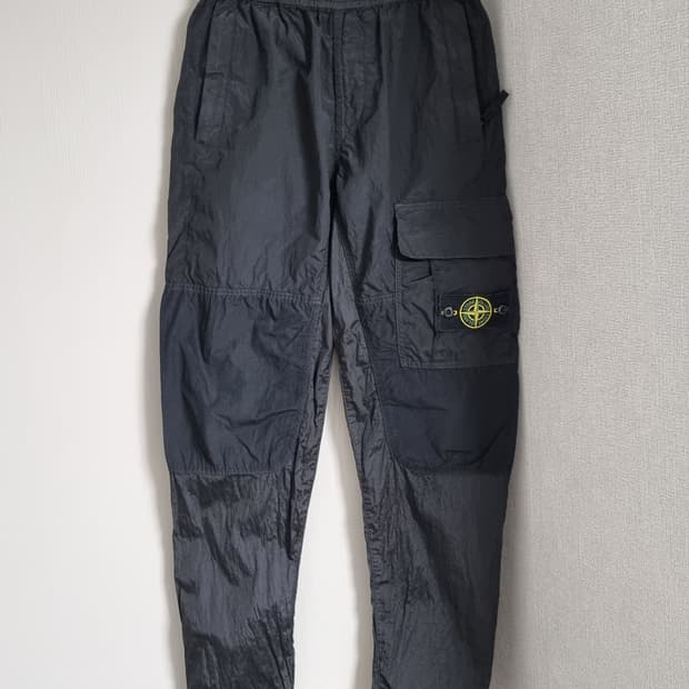 스톤아일랜드 나일론메탈 조거팬츠