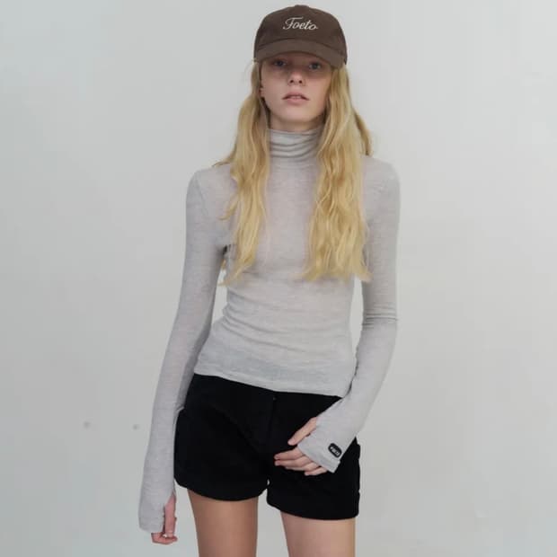 포에토 코듀로이 쇼츠 Corduroy fold shorts - black