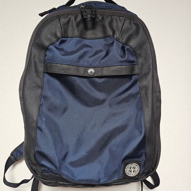 스톤아일랜드 백팩