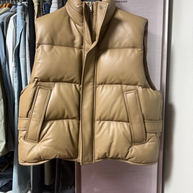 솔리드옴므 리얼래더 가죽패딩조끼 50사이즈