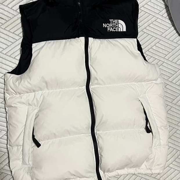 노스페이스 눕시 화이트 블랙 조끼 베스트