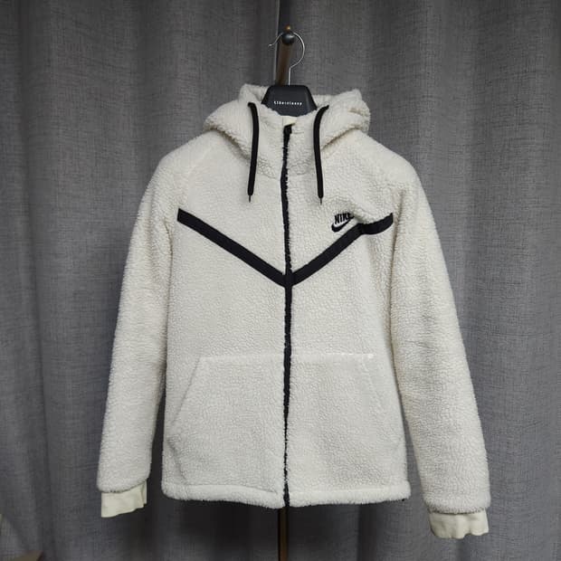 95 ) 나이키 테크 플리스 뽀글이 후드 집업