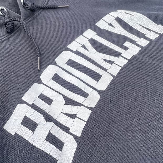 Champion 브루클린 프린팅 에이징 후드티