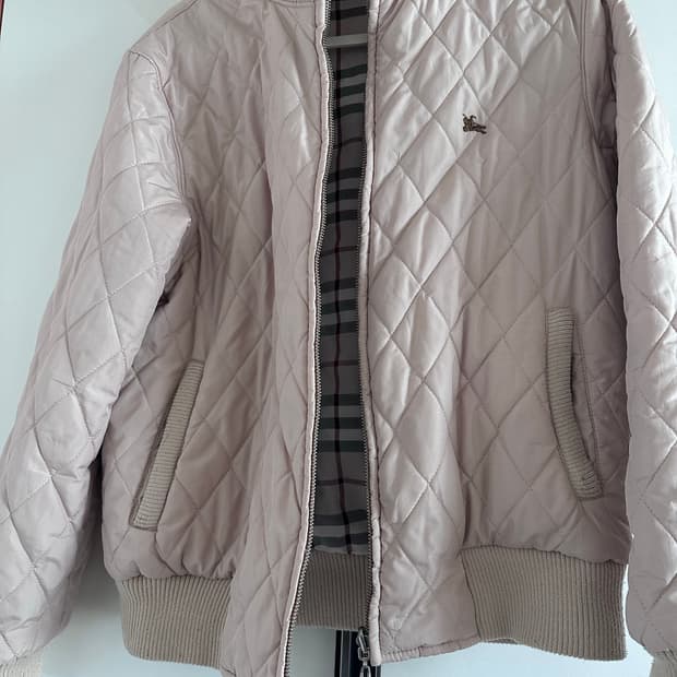 버버리 퀼팅 패딩 리버서블 m