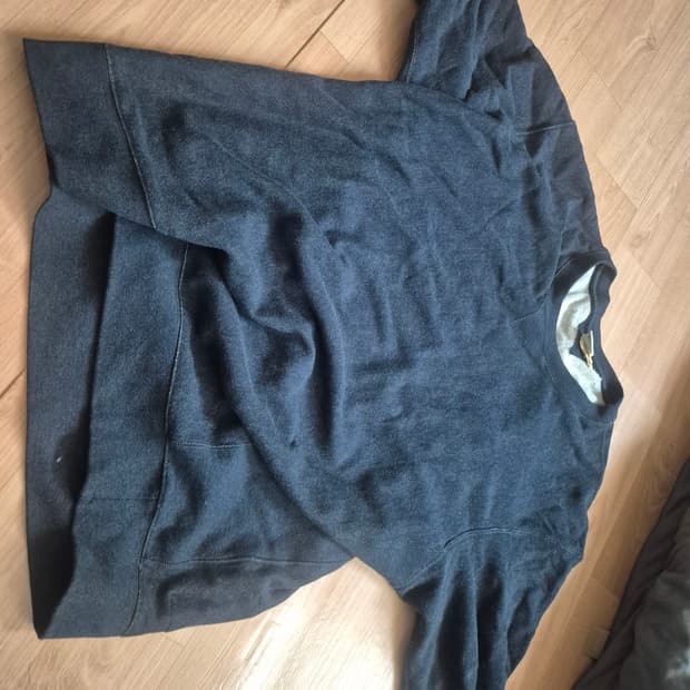 카키스 크루넥 맨투맨 25ss