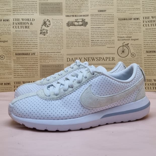 나이키 로쉐 코르테즈 여성 스니커즈 235