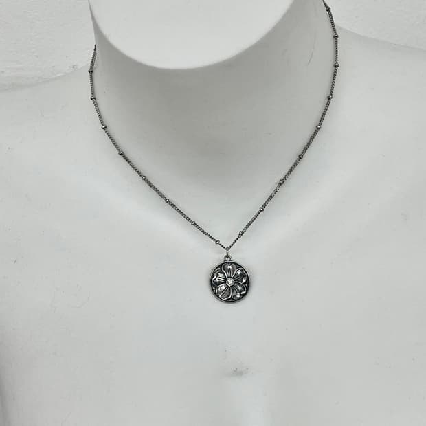 엔틱 오리엔탈 플로럴 네크리스