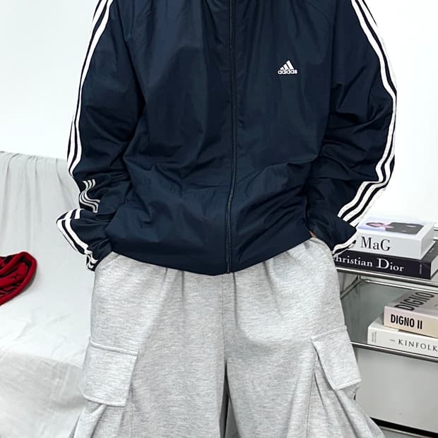 아디다스 네이비 삼선 바람막이 L