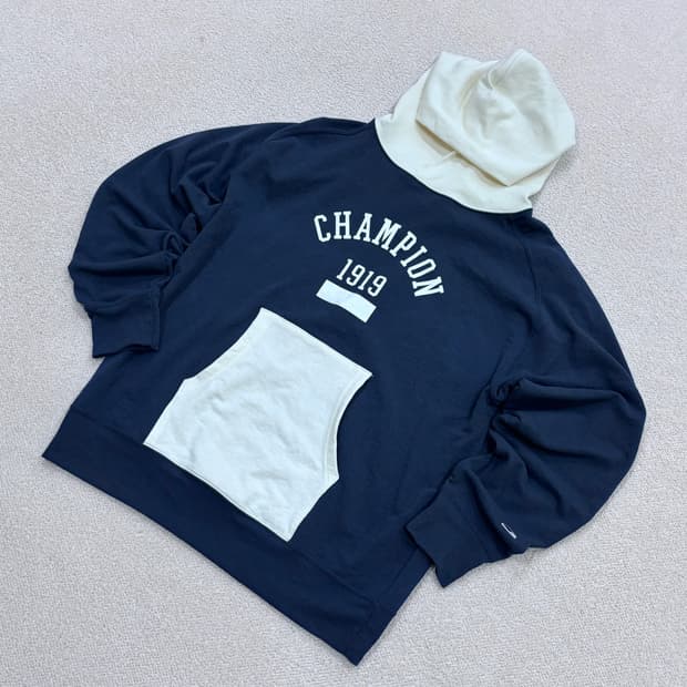 M 챔피온 빅로고 후드 티셔츠 0403E