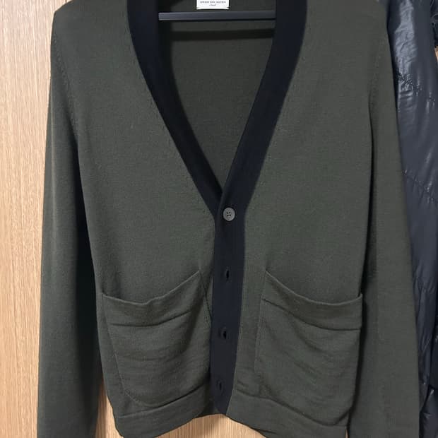 Dries Van Noten 메리노 울 니트 가디건