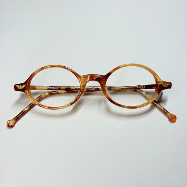 [희귀]빈티지 오벌형 안경 [조르지오 몰리(GIORGIO MOLLY)]
