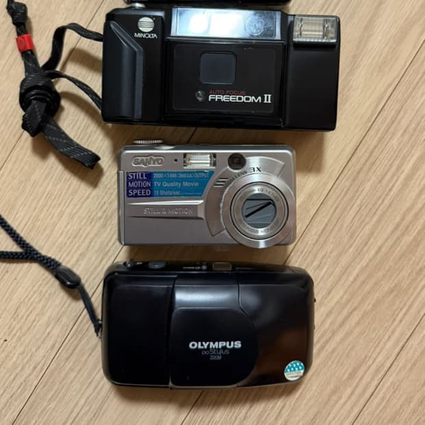 구형 카메라 3종 (미놀타, 산요, 올림푸스) 일괄