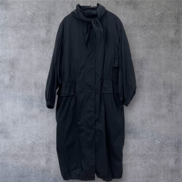 한섬 타임 TIME 블랙 드로우스트링 바람막이 롱 자켓 76