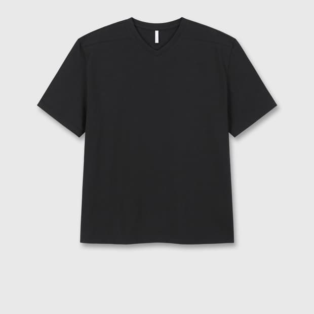 Mono v neck t-shirts(Black)