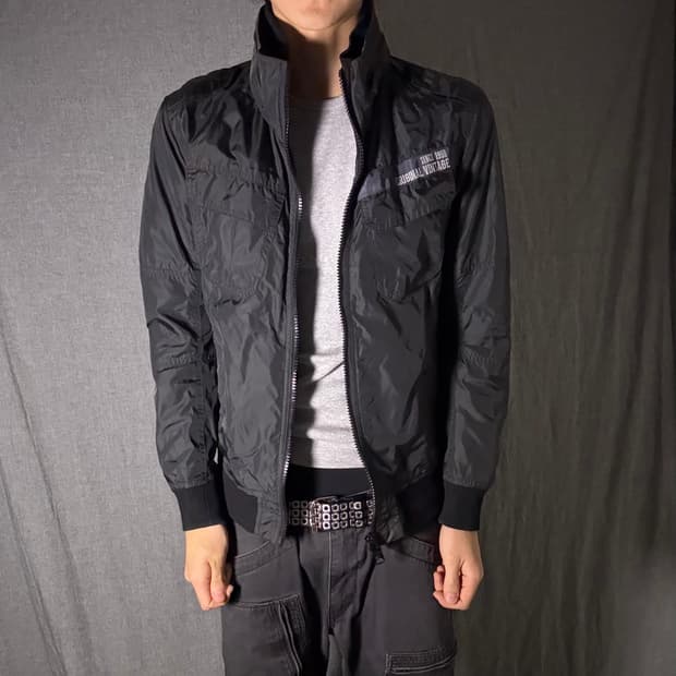 버커루 블랙 바람막이 점퍼 M