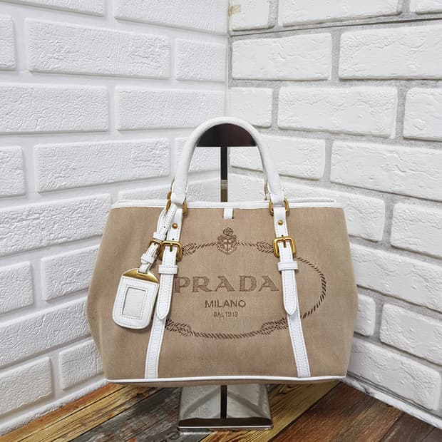 [정품] 프라다 빅로고 캔버스 스몰토트백