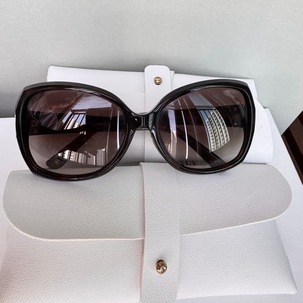 새상품 JIMMY CHOO 다크 브라운 선글라스 GABY F/S TVDH