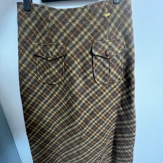 르니나 울 체크 스커트