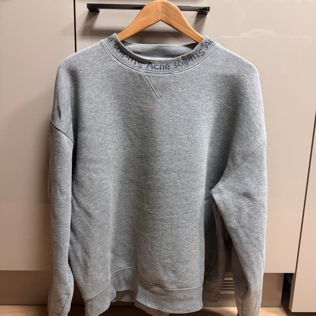 아크네스튜디오 기모 맨투맨 M