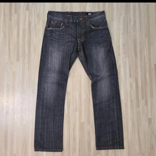 에드윈 흑청 데님 팬츠