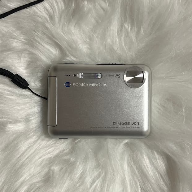 *희귀*minolta dimage x1  미놀타 빈티지 디카