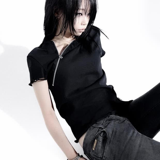 Made* SPLIT ZIP T-SHIRTS (women’s cut)