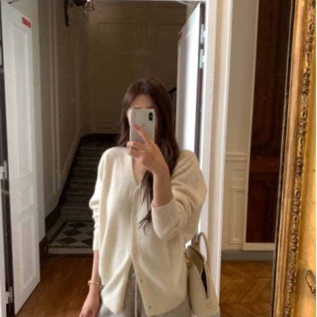 웨어웨더 루 가디건 아이보리 리즈 더위시 르플레인 리브아워 모도 라벨르